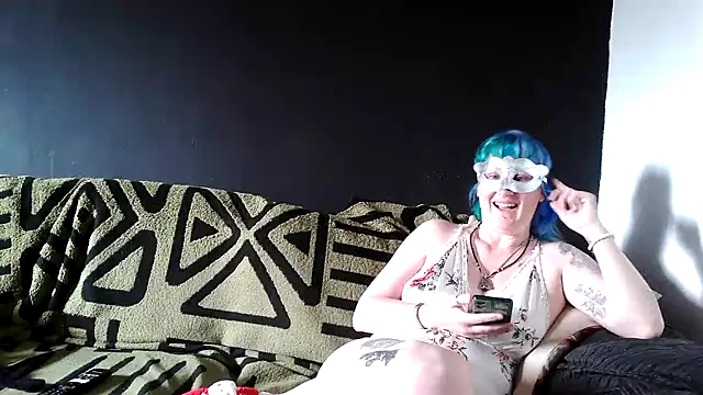 Snapshot of Ruby_1255 chatting on June 16, 8:25 am Ruby 1255 online show from June 16, 8:25 am