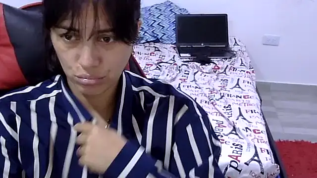 Bandida553 online show from June 11, 12:23 am