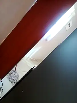 Sammmynoe online show from May 13, 1:18 pm