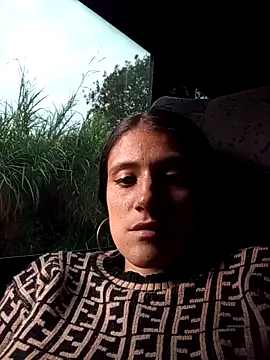 JohanitaRex2 online show from April 15, 9:37 pm