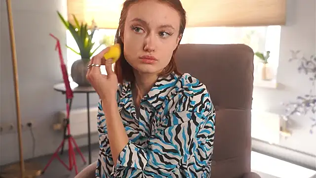 AlvaCatterton online show from April 17, 5:10 am