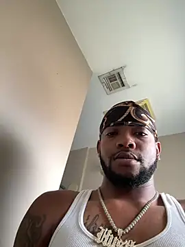 blackdiesel0 online show from April 13, 3:38 pm