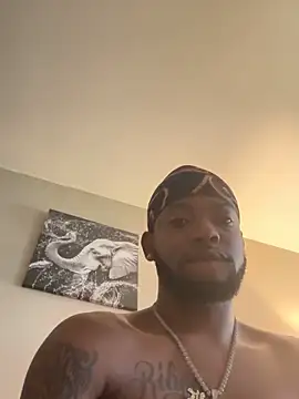 Snapshot of blackdiesel0 chatting on April 22, 1:51 pm blackdiesel0 online show from April 22, 1:51 pm