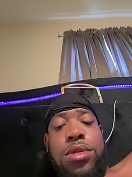 Snapshot of blackdiesel0 chatting on May 5, 2:42 pm blackdiesel0 online show from May 5, 2:42 pm