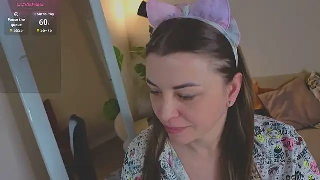 Snapshot of Jane_Fisher_ chatting on May 1, 9:53 pm Jane Fisher online show from May 1, 9:53 pm