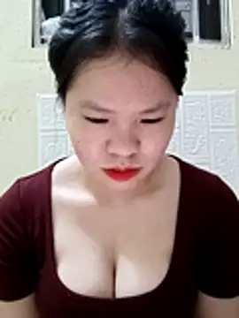Snapshot of Seraphinahh chatting on April 25, 3:53 pm Seraphinahh online show from April 25, 3:53 pm