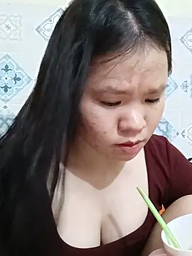 Snapshot of Seraphinahh chatting on May 21, 3:42 pm Seraphinahh online show from May 21, 3:42 pm