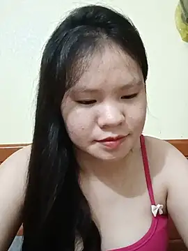 Seraphinahh online show from August 8, 3:19 pm