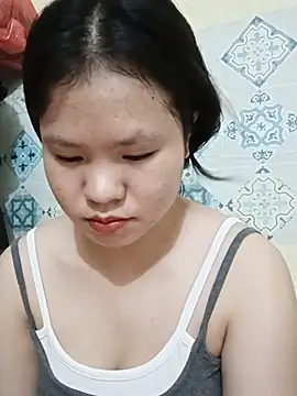 Seraphinahh online show from July 7, 3:59 pm