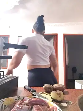 claabella online show from April 15, 3:38 pm