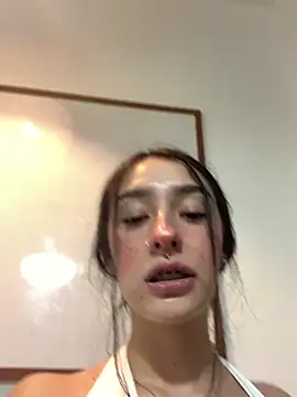 NickieCute- online show from April 17, 9:17 pm