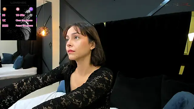 lilith selene online show from May 18, 12:55 am