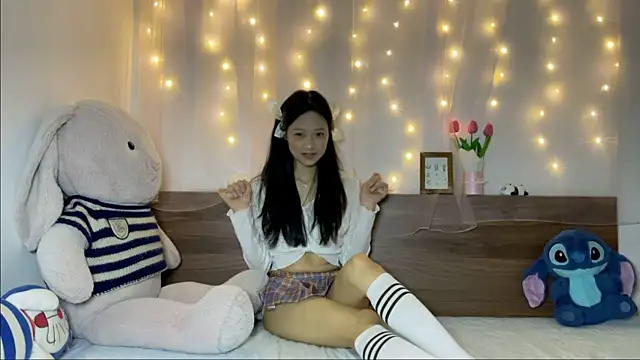 shy pink doll online show from May 20, 1:52 pm