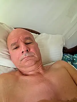 mannohmann5 online show from June 13, 4:21 am