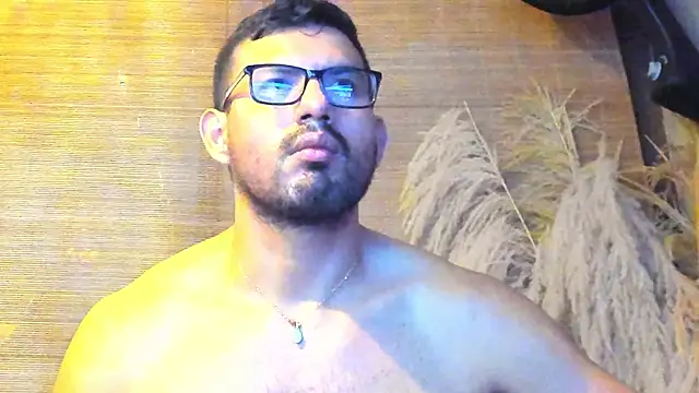 Snapshot of JacobWestt chatting on May 26, 11:19 am JacobWestt online show from May 26, 11:19 am
