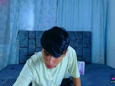 IhanKing online show from May 28, 7:42 pm