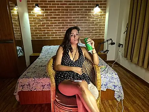 jellyyynspicyyy online show from July 27, 2:57 pm