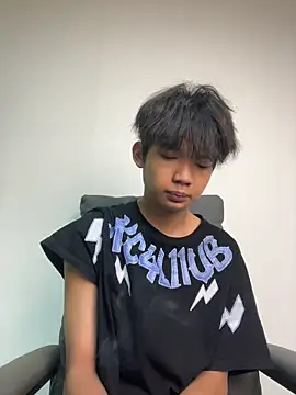 Snapshot of -OvO- chatting on June 30, 10:04 am -OvO- online show from June 30, 10:04 am