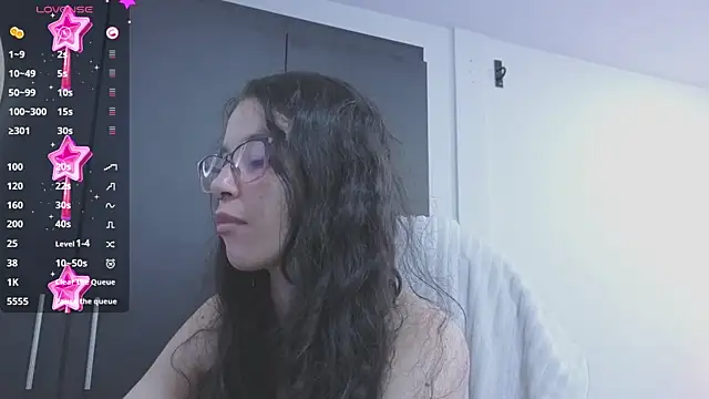 Snapshot of Samantha_bloww1 chatting on July 15, 3:02 am Samantha bloww1 online show from July 15, 3:02 am
