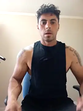 Fittrainer21 online show from April 20, 7:04 pm