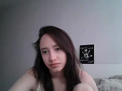 DarkMirel online show from May 20, 1:41 pm