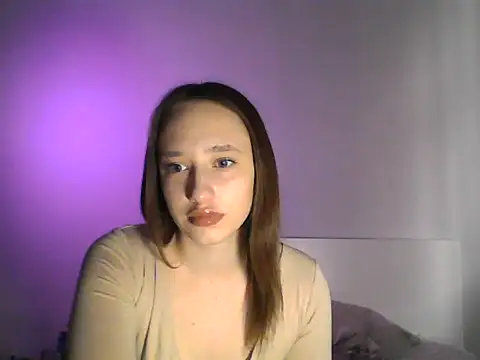 DarkMirel online show from April 20, 2:40 pm