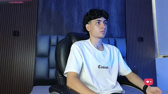 mohamed malik online show from May 23, 1:43 pm