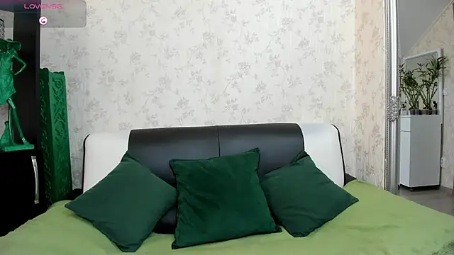 FemCupid online show from July 8, 4:24 am