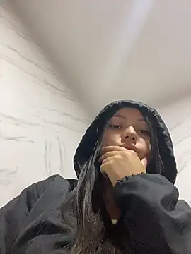Snapshot of thalia_ec chatting on July 2, 12:33 pm thalia ec online show from July 2, 12:33 pm