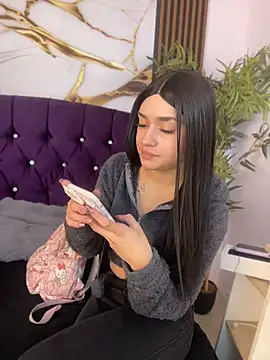 Snapshot of lia_ec chatting on May 29, 12:11 pm lia ec online show from May 29, 12:11 pm