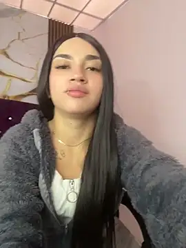 Snapshot of lia_ec chatting on May 12, 12:33 pm lia ec online show from May 12, 12:33 pm