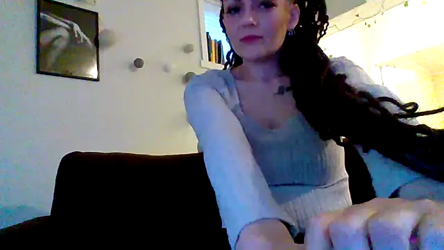 shyhornymommy online show from April 21, 5:52 pm