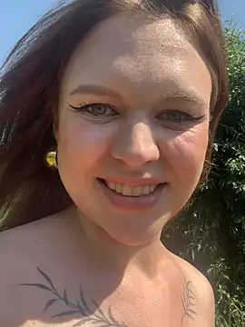 SweetLikaaa online show from June 19, 1:06 pm