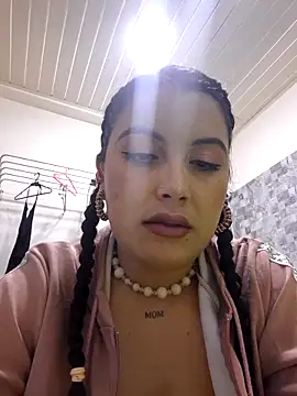 Dakota lee03 online show from June 15, 6:51 pm