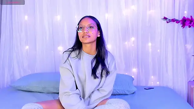 miel ambar online show from April 15, 1:37 pm