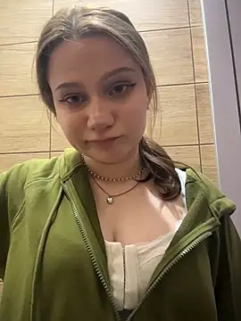 lilimip online show from May 8, 8:51 am