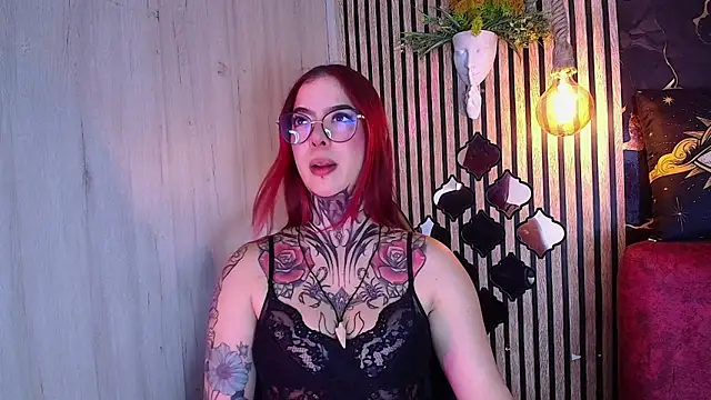 Atenea Red online show from May 15, 8:29 pm