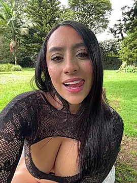 JuliettaGmz online show from May 25, 3:11 pm