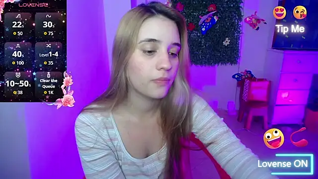 Snapshot of Ambar_lynn01 chatting on May 13, 1:12 am Ambar lynn01 online show from May 13, 1:12 am