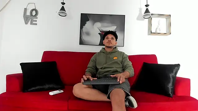 Michael fox06 online show from April 15, 7:51 pm