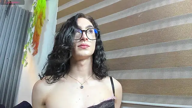 Shammy rosse online show from June 10, 10:00 pm