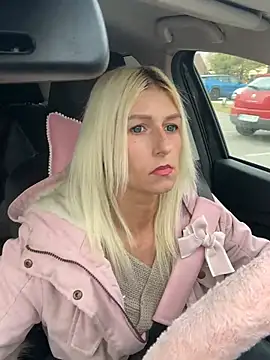 barbiplaymate online show from March 10, 9:01 am