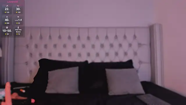 Camila Harrington online show from July 11, 4:02 am