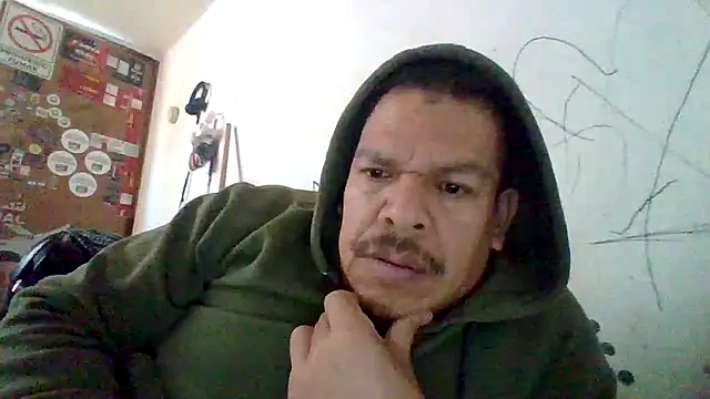 Snapshot of Oskr2024XXX chatting on October 22, 7:24 pm Oskr2024XXX online show from October 22, 7:24 pm