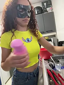 gabrielasausa30 online show from May 1, 7:08 pm