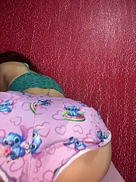 Snapshot of gabrielasausa30 chatting on June 14, 2:24 am gabrielasausa30 online show from June 14, 2:24 am