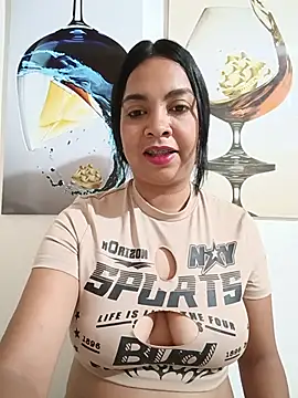 Silvana2927 online show from May 31, 6:52 am