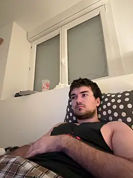 Weanny online show from April 14, 4:45 pm