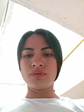 DaniellaGiraldo online show from May 21, 1:08 pm