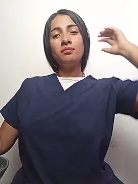 DaniellaGiraldo online show from May 11, 2:07 pm